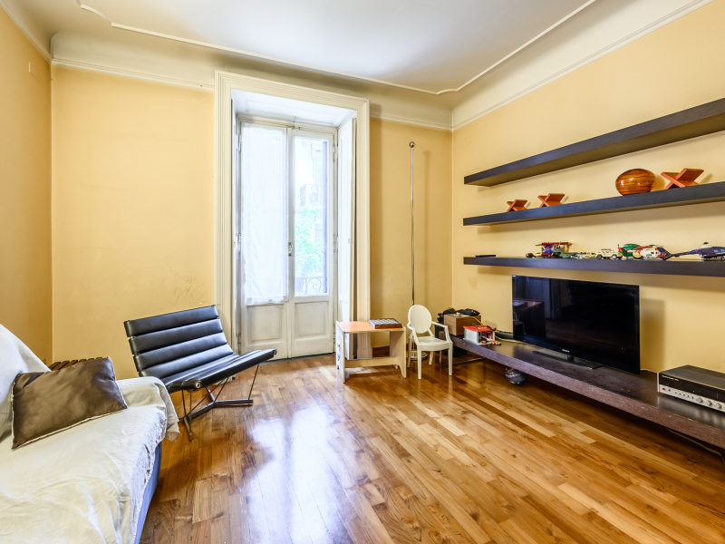 3LOCALI / 92MQ. RIF.1804816 / MILANO (SEMPIONE) PALAZZO D’EPOCA