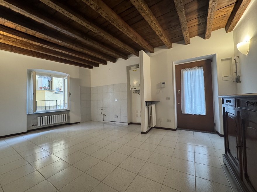 2LOCALI / 60MQ. RIF.1840135 / MILANO (UMBRIA/LODI) IN PALAZZINA RISTRUTTURATA